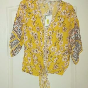 Beautiful Chelsea and Violet blouse